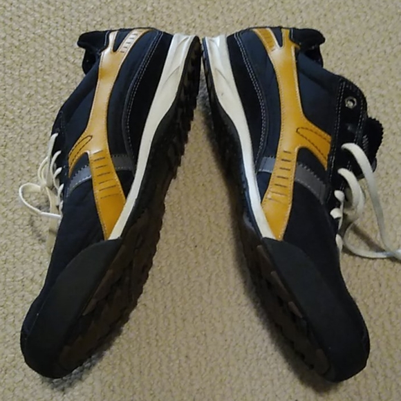 Shoes - Picture 10 of 13